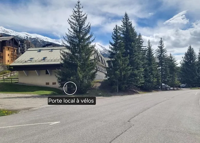 Le Bois Des Coqs 1 Studio 2 A 3P Serre Chevalier 1350M Avec Balcon 5M2 Parking Et Casier A Ski